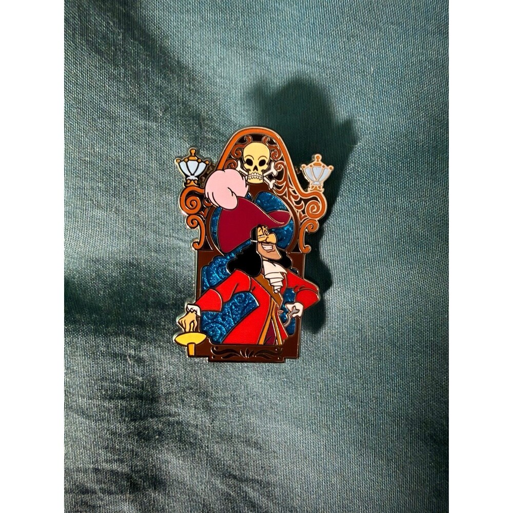 Disney Parks Icon Frame Villains Mystery Set - Captain Hook Pin